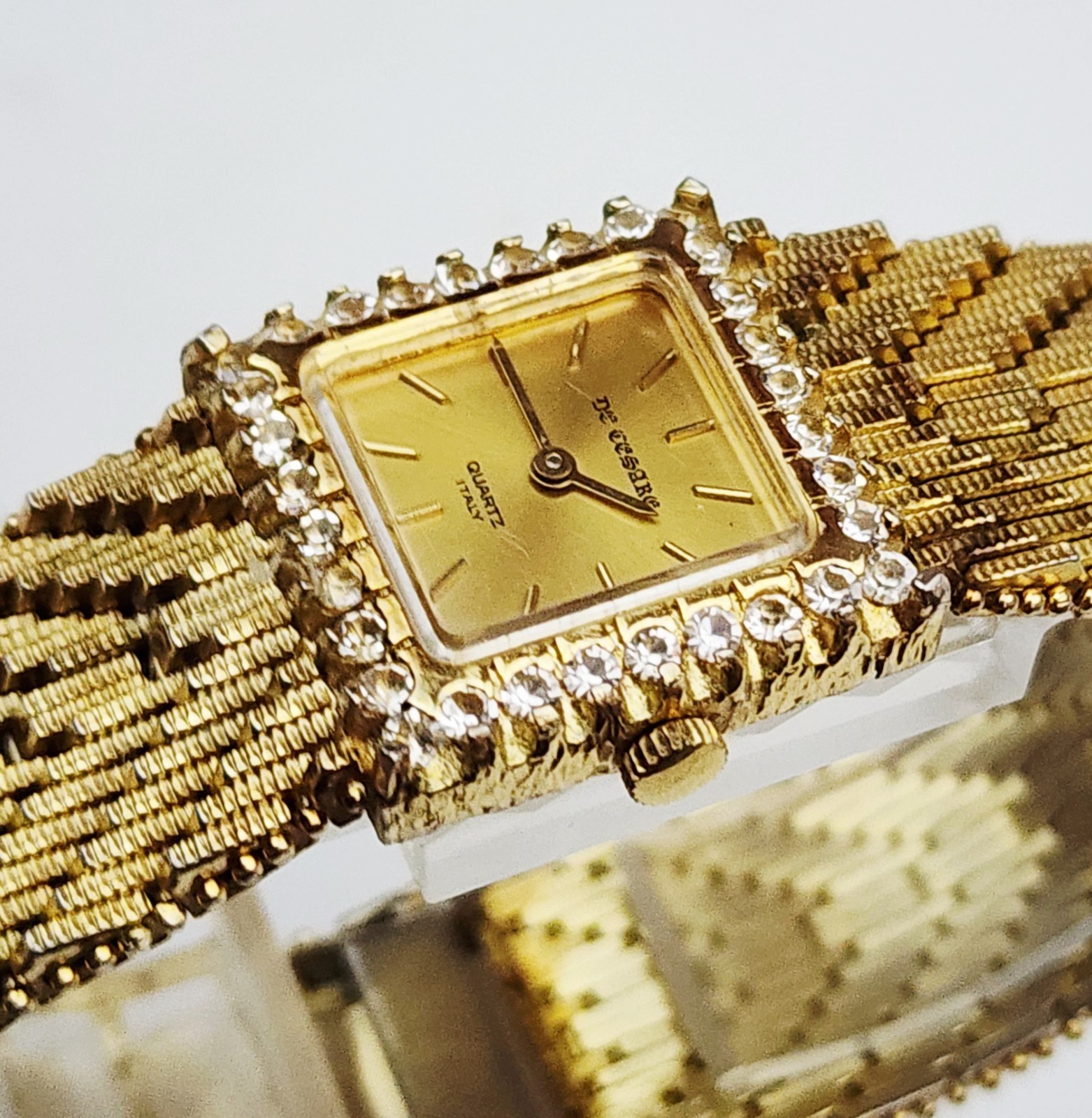 RARE,UNIQUE Women ITALY Vintage 1985 Watch DE CESARE