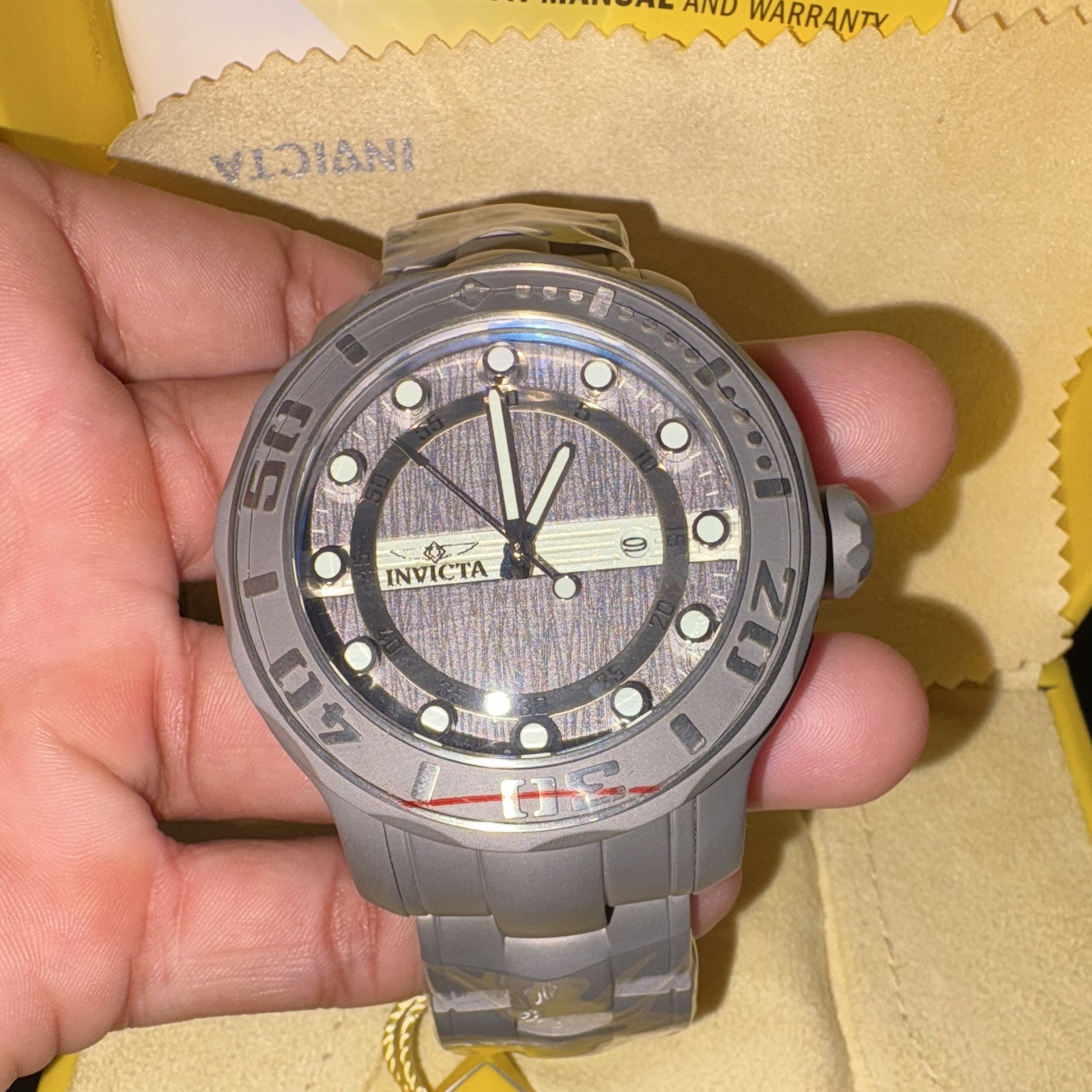Invicta Ocean Ghost Mens 49mm in Gunmetal— 0887