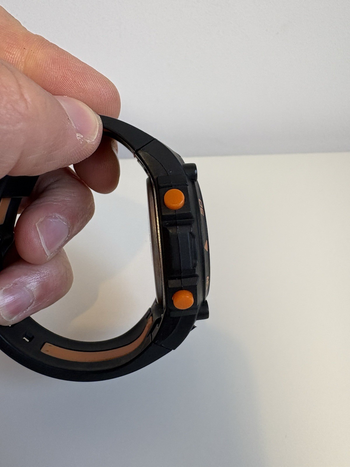 Umbro U924B Digital Sports Watch Black/Orange Stopwatch Alarm Date Strap Damaged