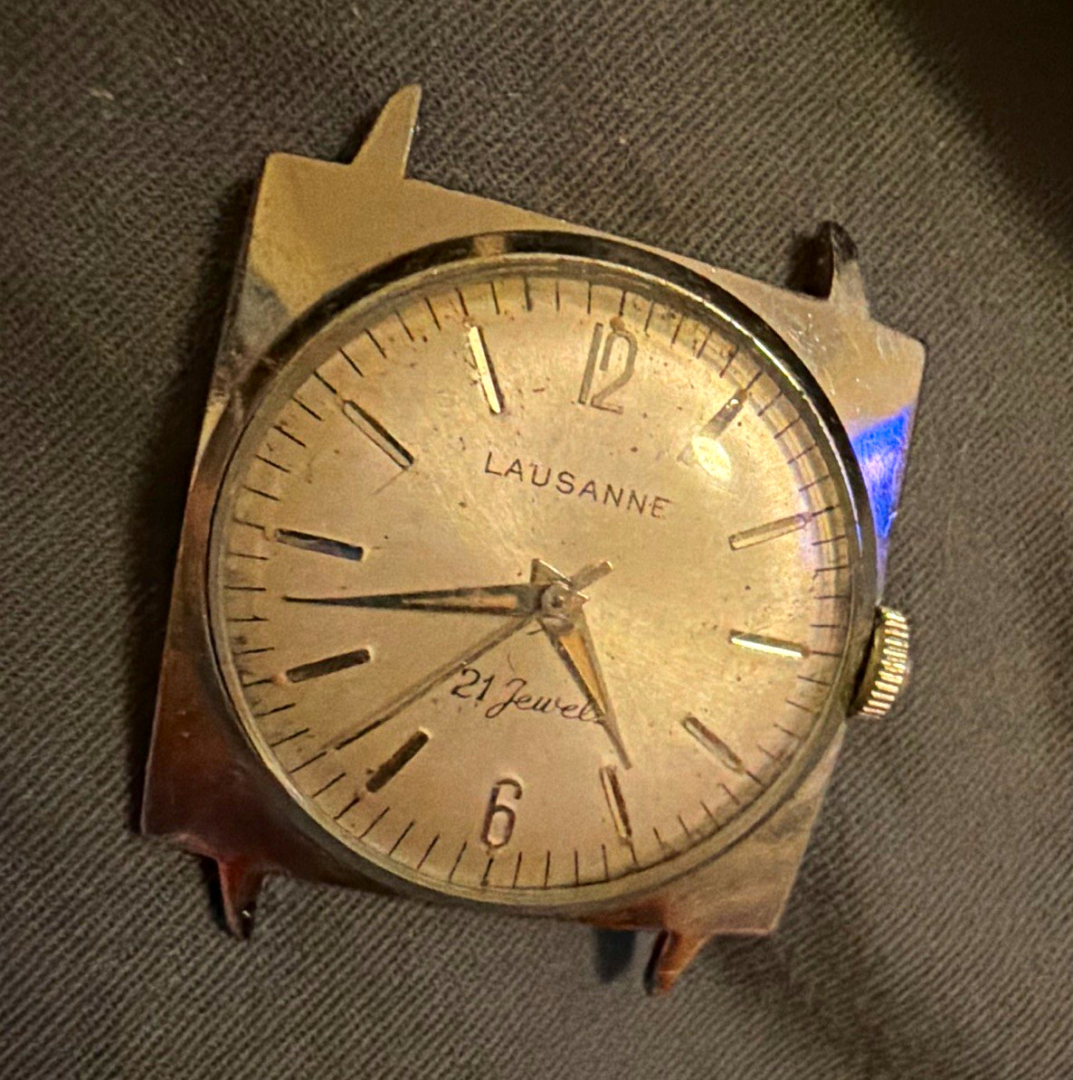 Lausanne 21 Jewels Manual Wind 21J Analog Silver Dial Round Shock-Resist