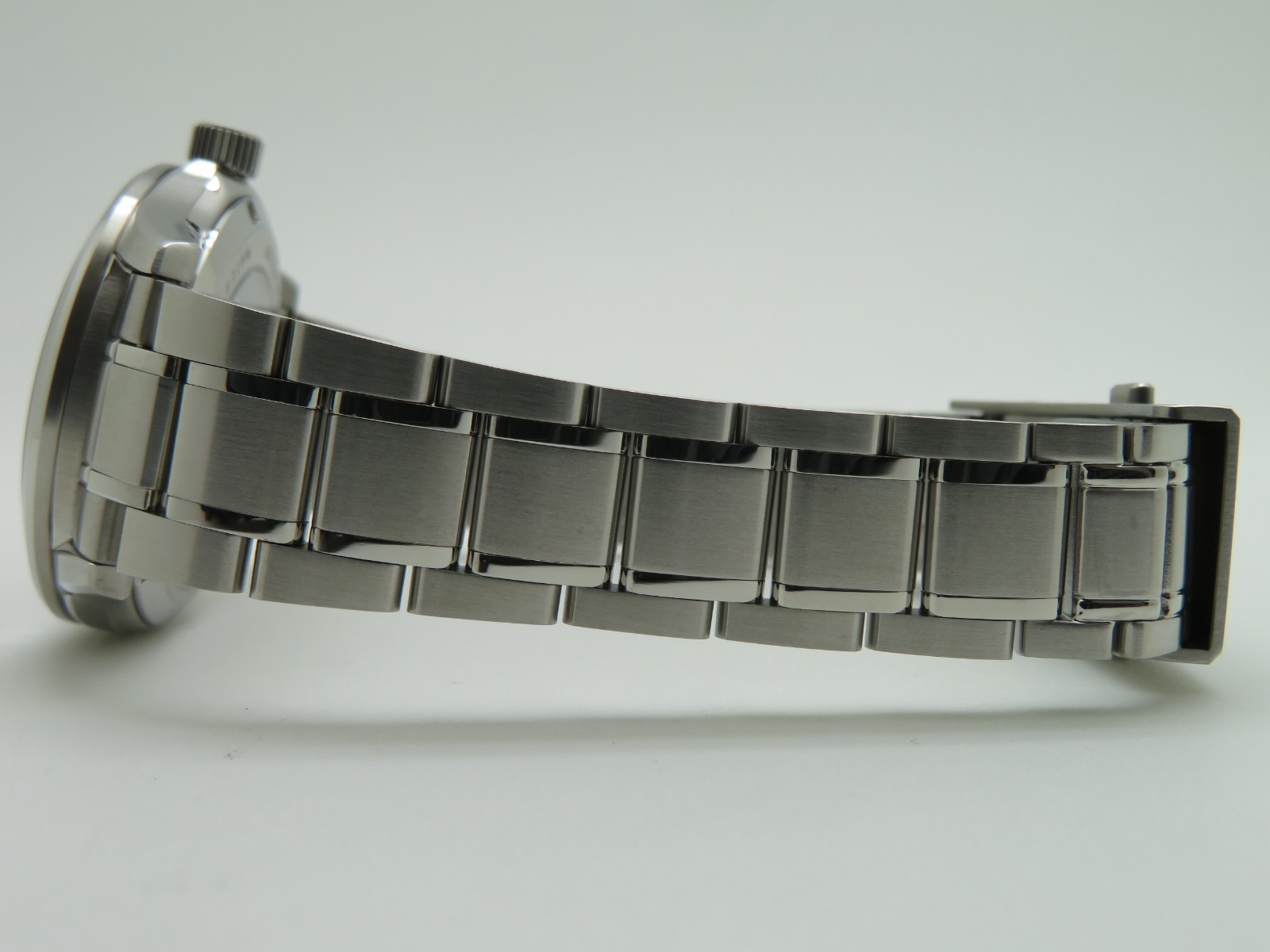 2025 Proxima PX1745 Men’s 39mm Stainless Steel Automatic Wristwatch
