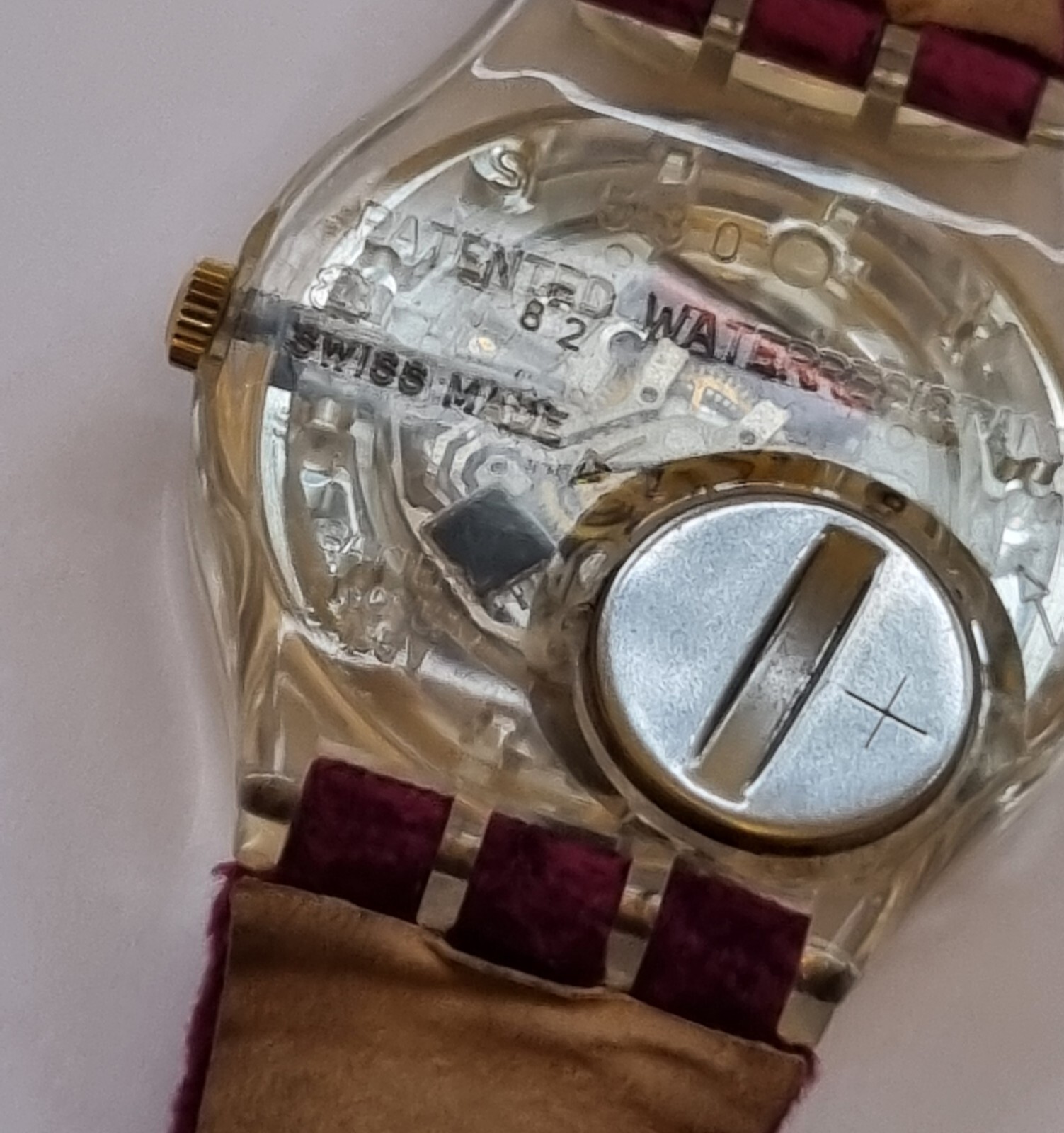 Vintage Swatch Saint Velours 33mm Quartz Purple Velvet Strap Watch GK203 (1995)