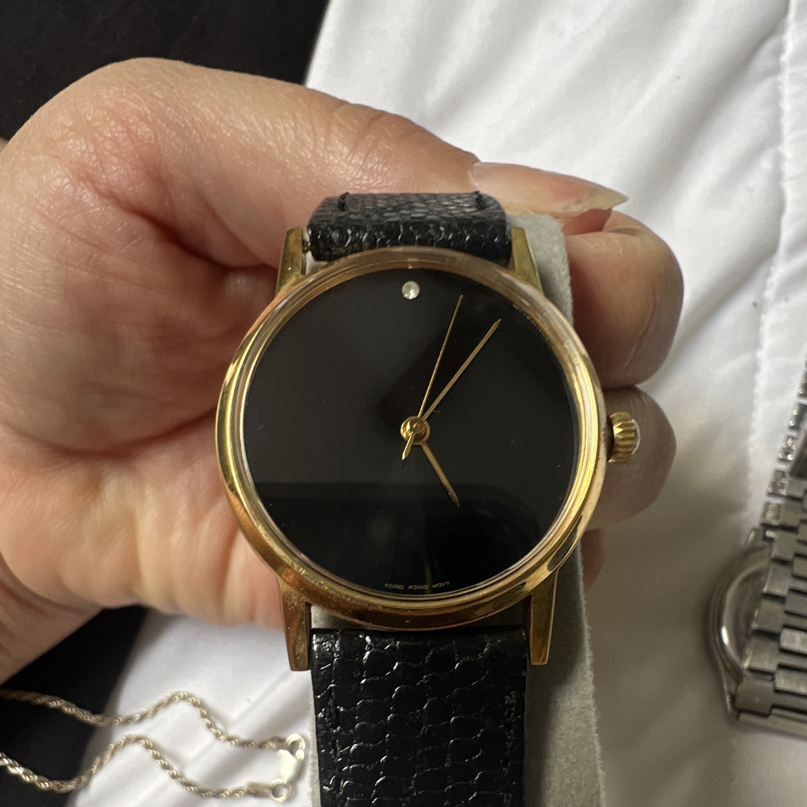 4pc Vintage Quartz Wristwatch Lot 34mm Analog Day/Date Dress Classic
