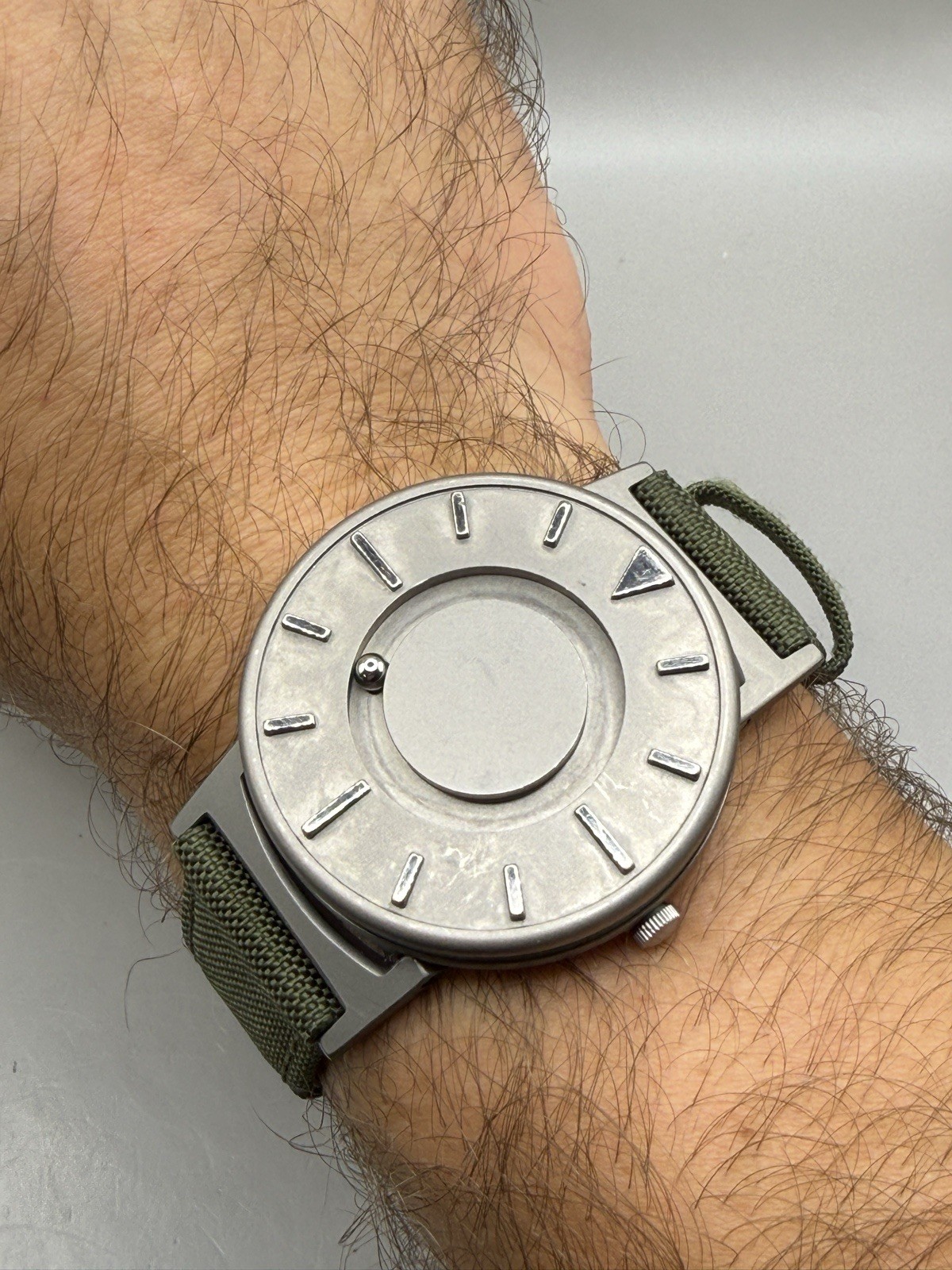 Eone The Bradley Titanium Case Quartz Magnetic Men’s Watch New Battery