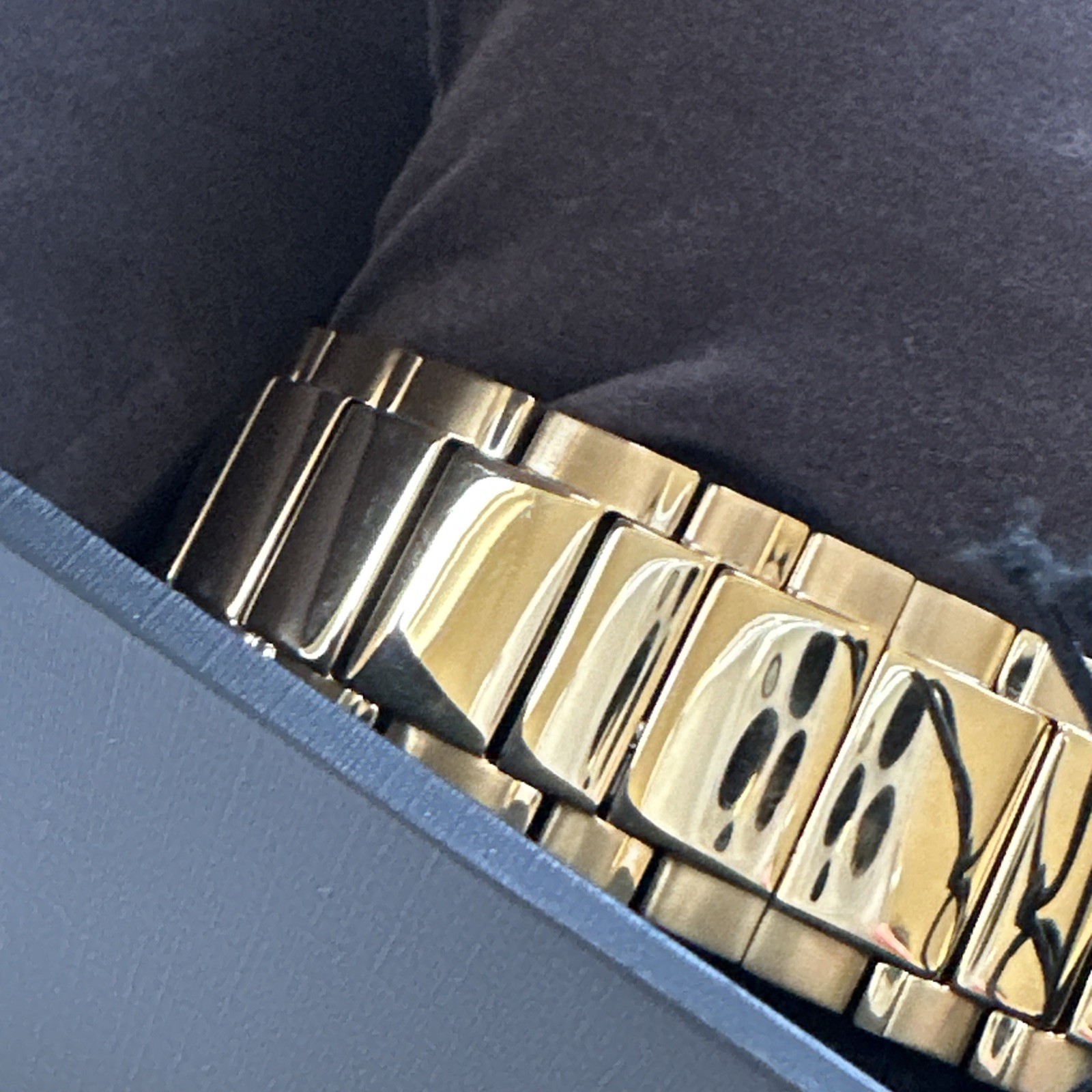 Bulova Diamond Men’s Gold Plated Stainless Steel Chronograph Quartz Watch 97D121