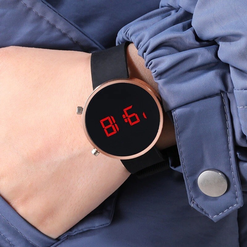 1pcs New Kids Watches Outdoor Sport Wrist Watch For Kids Boys Girls High Quality