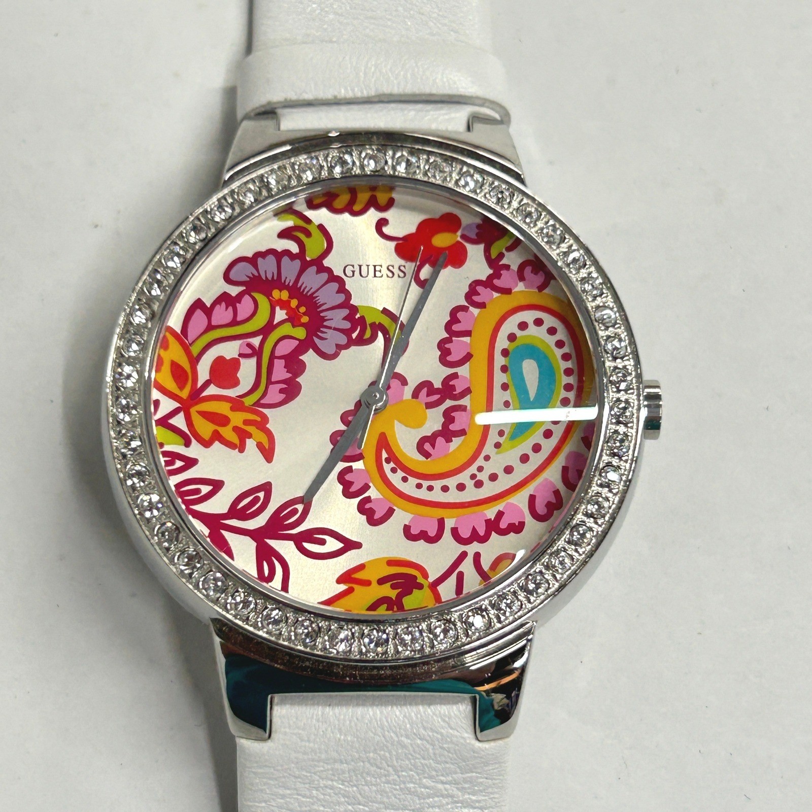 GUESS Paisley Dial Crystal Bezel Watch One Size White Leather Strap Boho Y2K