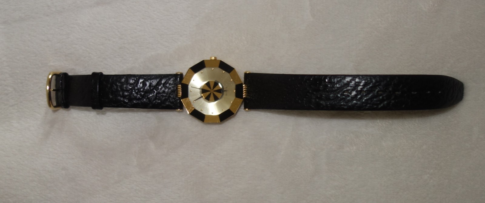 ROVEN DINO YELLOW BASE METAL SAPPHIRE CRYSTAL LEATHER QUARTZ WATCH