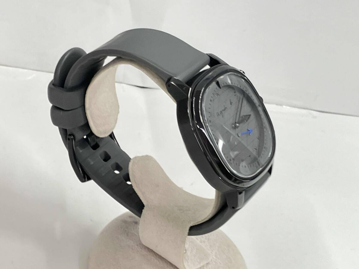 agnes b N877KRE0 Wristwatch Quartz Timepiece Used Scratched Glass Leather
