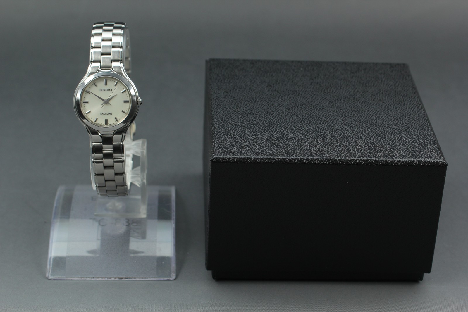 2006 [Near MINT] Seiko Exceline 4J41-0A50 Quartz Round HAQ Womens Watch JAPAN