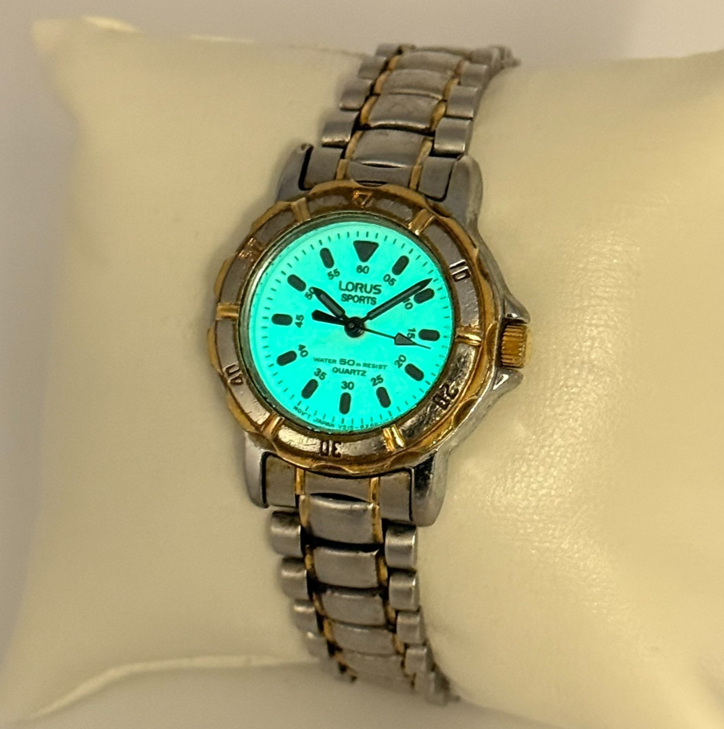 Vintage Women’s LORUS Sports Two-Tone Bracelet Watch, Luminous Dial, V515-6C30