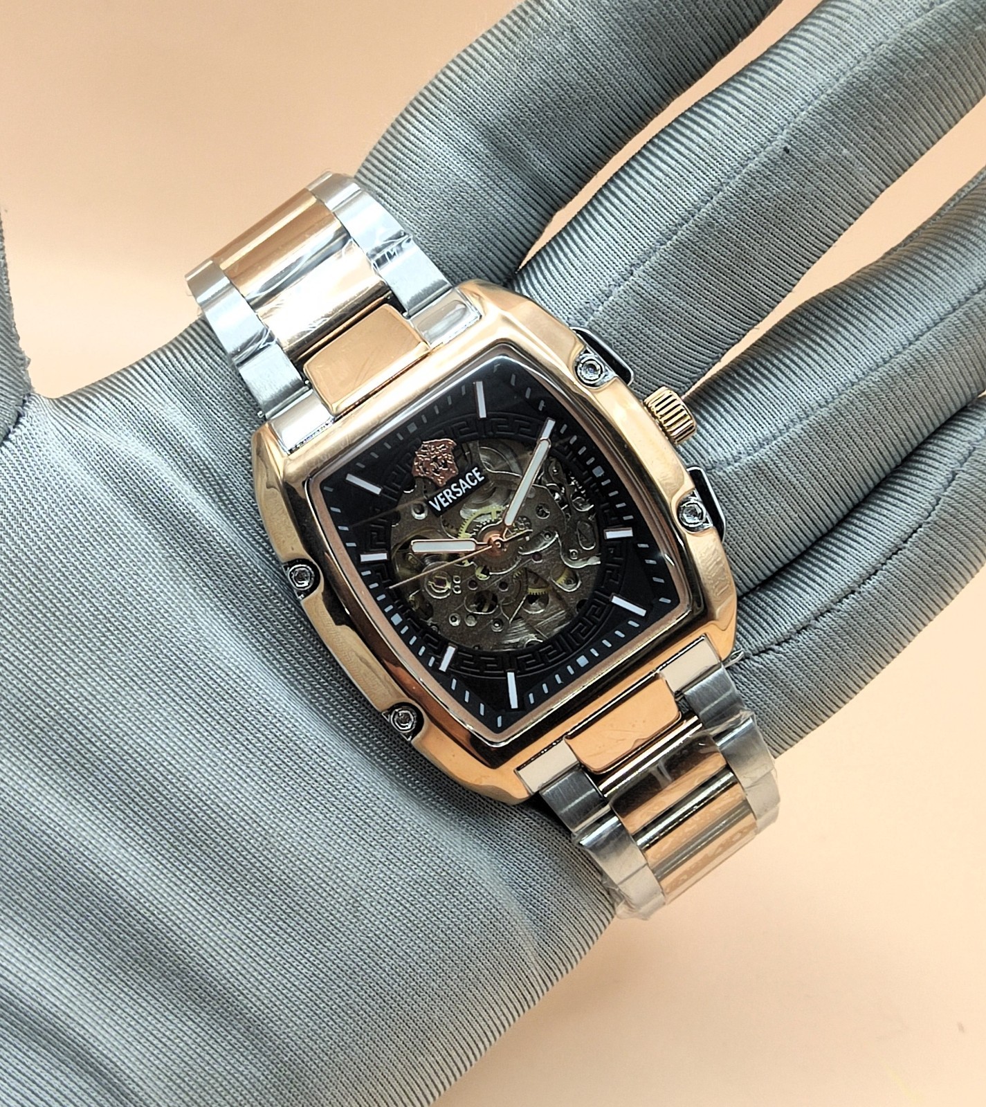 Amazing Versace Stainless Steel Automatic Refurbished Men’s Wrist Watch