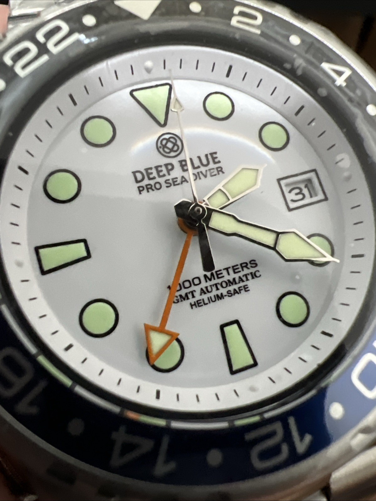 Authentic PRO SEA🎁DIVER 1000M GMT AUTOMATIC BLACK/BLUE BEZEL-WHITE DIAL (BNW)!