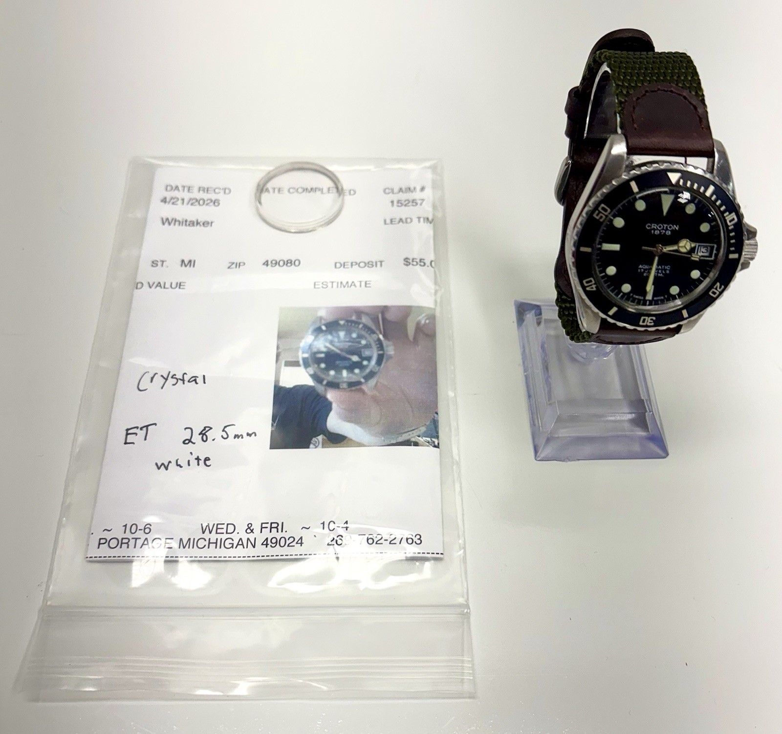 Vintage 60s 70s Era Croton Automatic Skin Diver 17 Jewel Men’s Wrist Watch Works