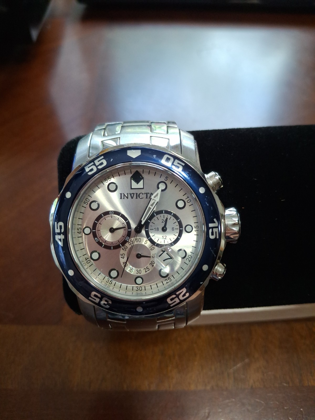 Invicta Mens Stainless Steel Watch. Pro Diver SCUBA Model 80058. SEE DESCRIPTION