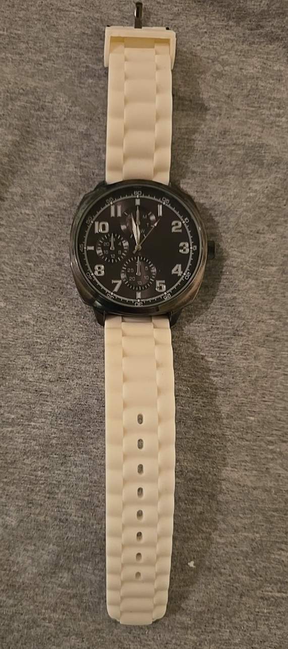 MOSSIMO BLACK LARGE FACE WATCH FMDM 0144 Working with New Battery
