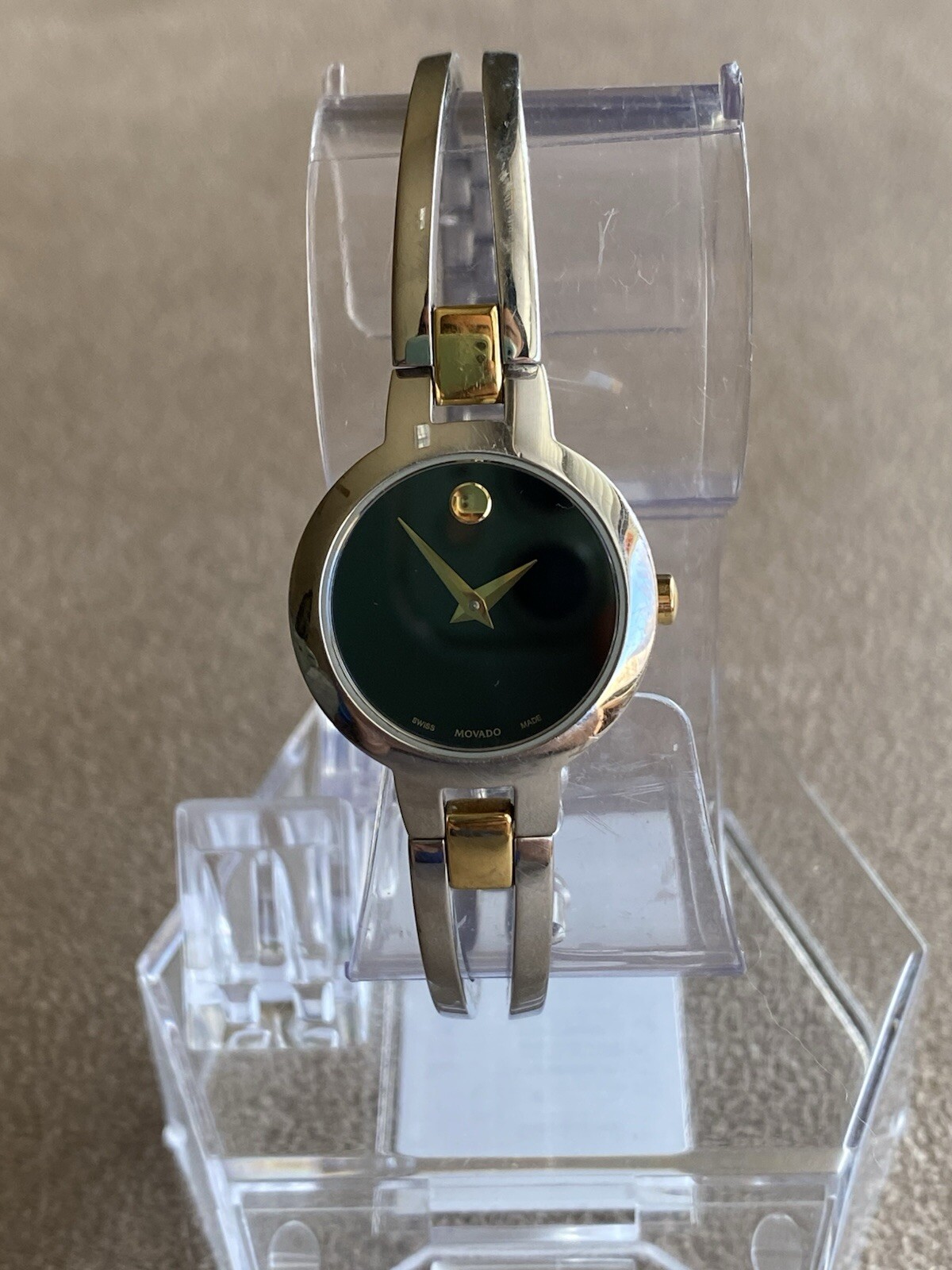 Movado Amorosa 52.319.1453 Black Dial 2-Tone Swiss Quartz Watch Size 7.0 «