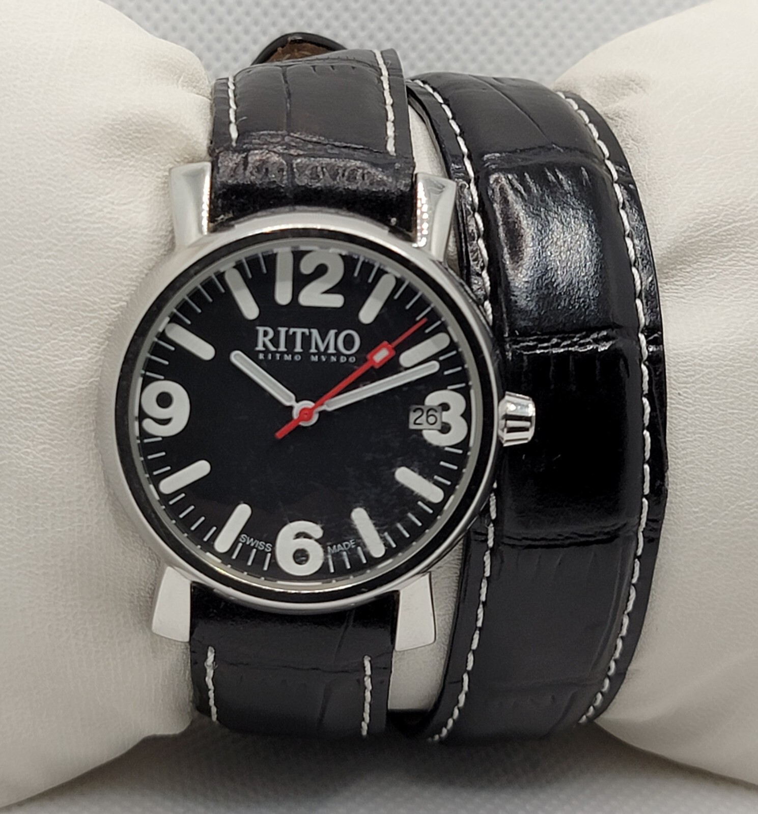 Ritmo Mvndo Silver Tone Vera Pelle Black Leather Wrap Around Strap Watch G5