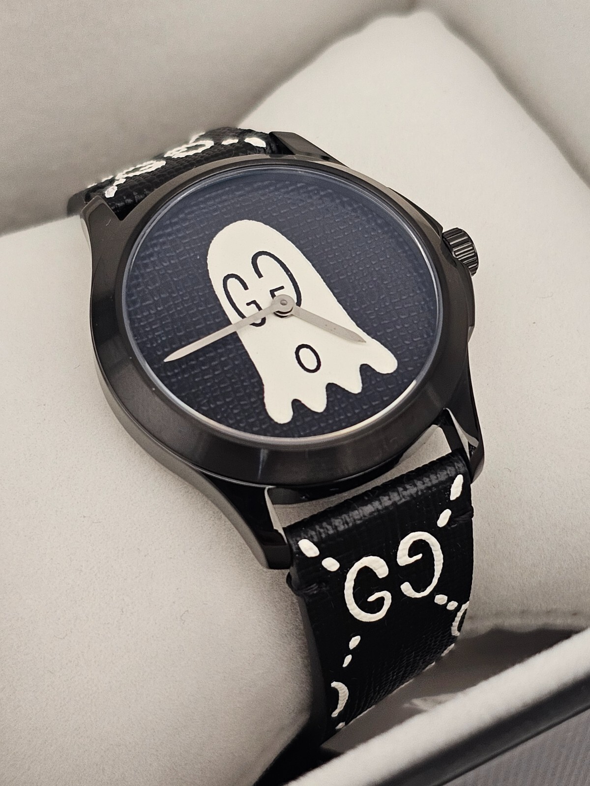 GUCCI TIMELESS GHOST WATCH – YA1264018 – QUARTZ BLACK DIAL LIMITED EDITION – NEW
