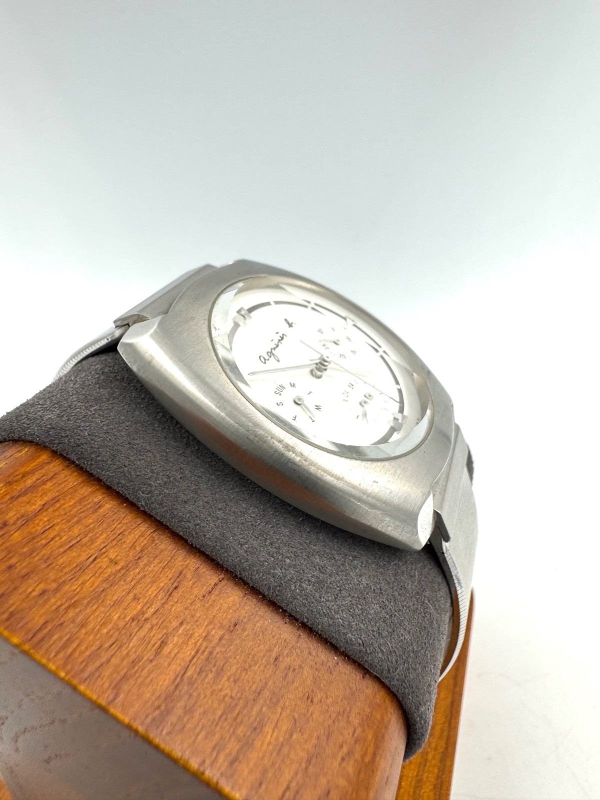 agnes b 35mm Men Quartz Watch New Battery working V33J-0030 f2734