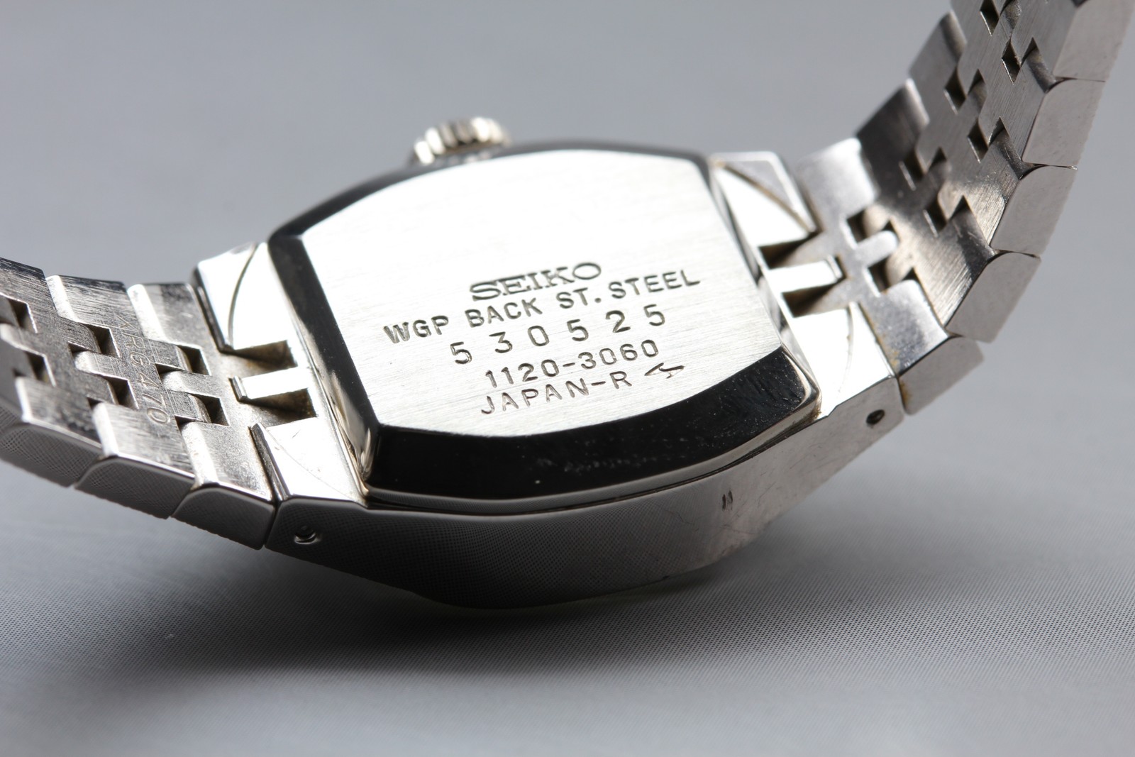 Vintage 1975 N MINT Seiko Bracelet Hi-Beat 1120-3060 23J Womens Watch JAPAN