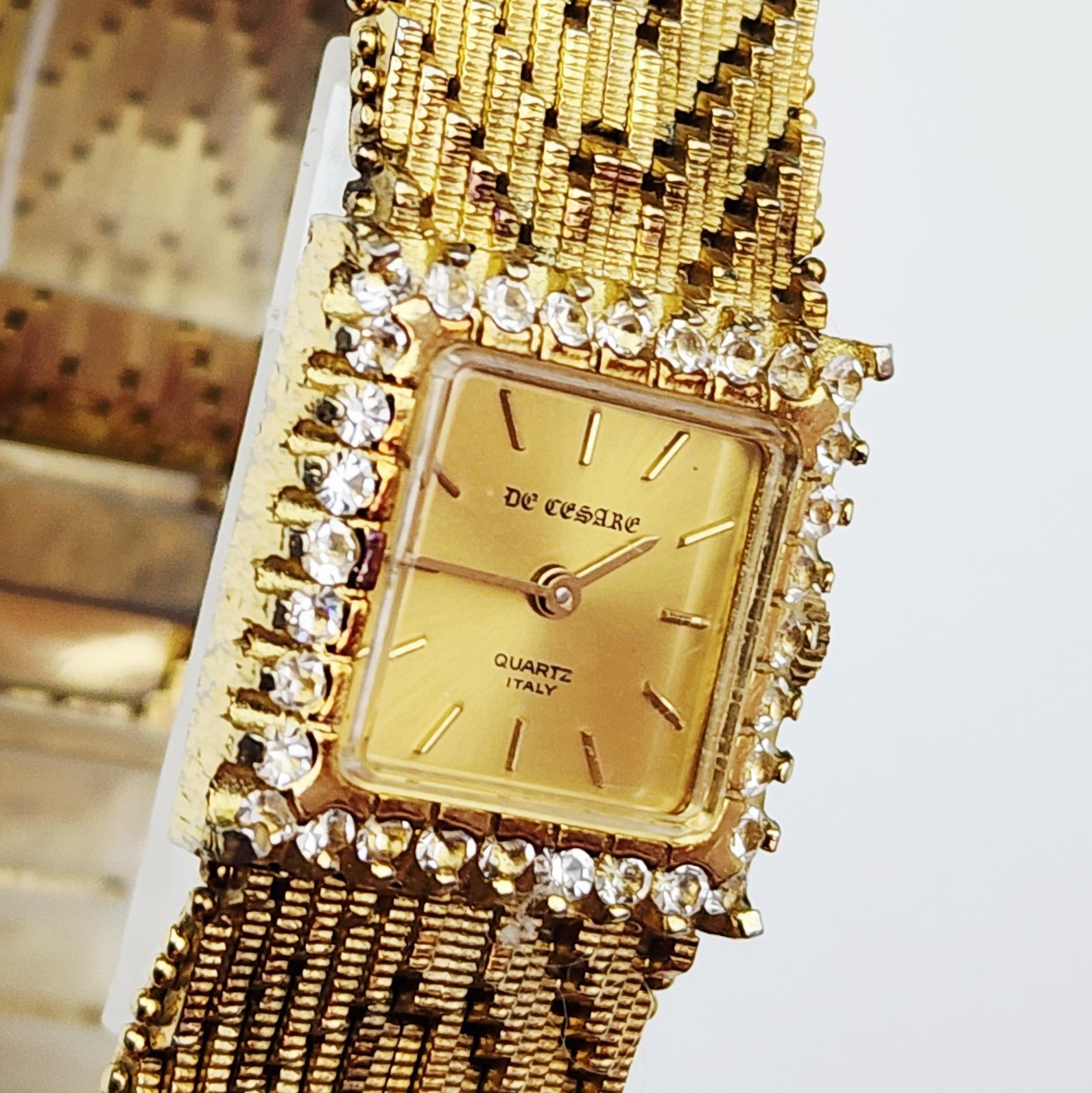 RARE,UNIQUE Women ITALY Vintage 1985 Watch DE CESARE