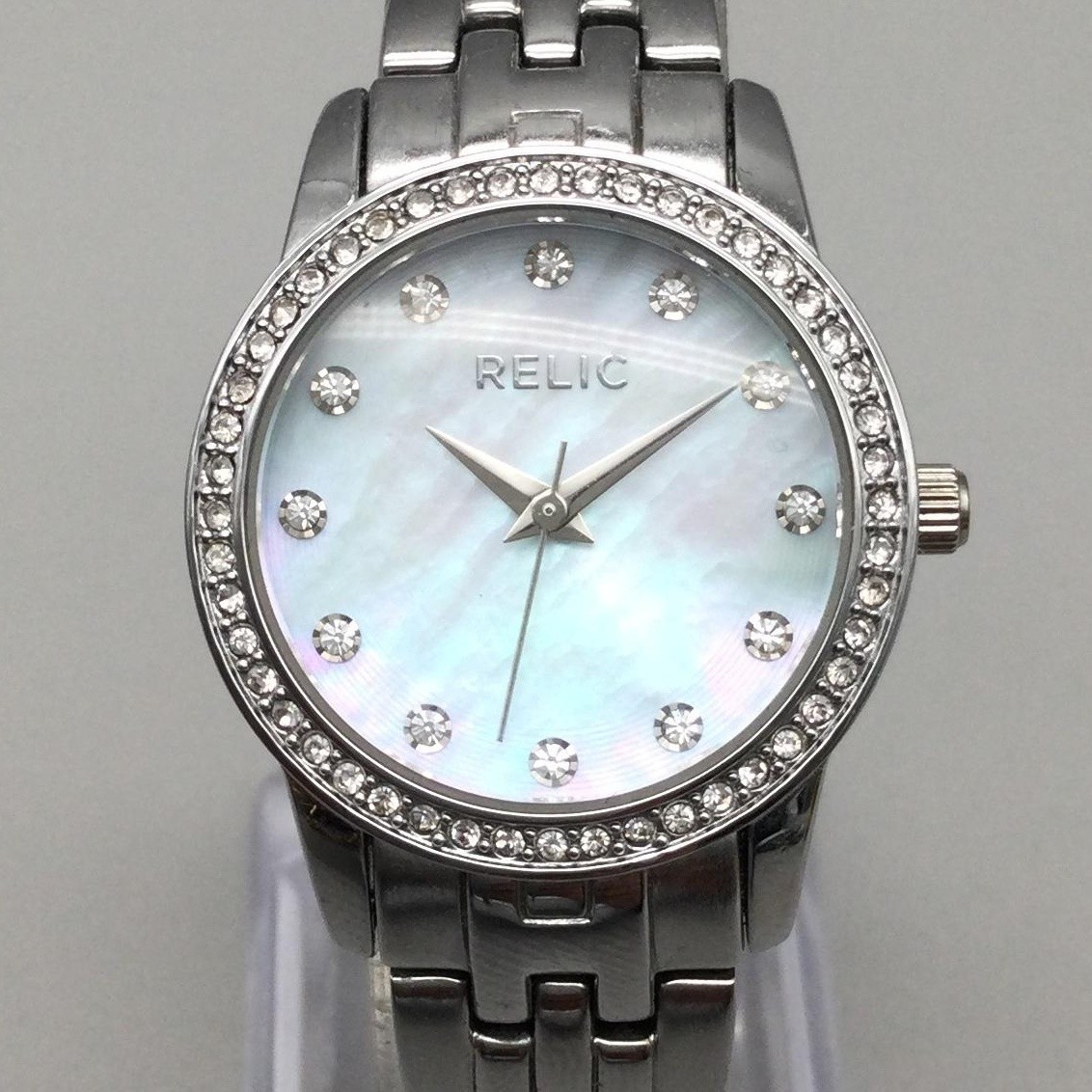 Relic Womens Watch 27mm MOP Dial Crystals Stainless ZR12126B New Battery 6.5″