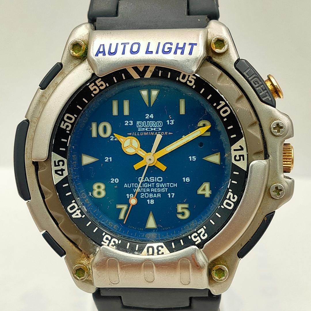 Vintage Casio Duro 200 DRO-210 Mod.1389 Quartz Watch Dead battery | Japan