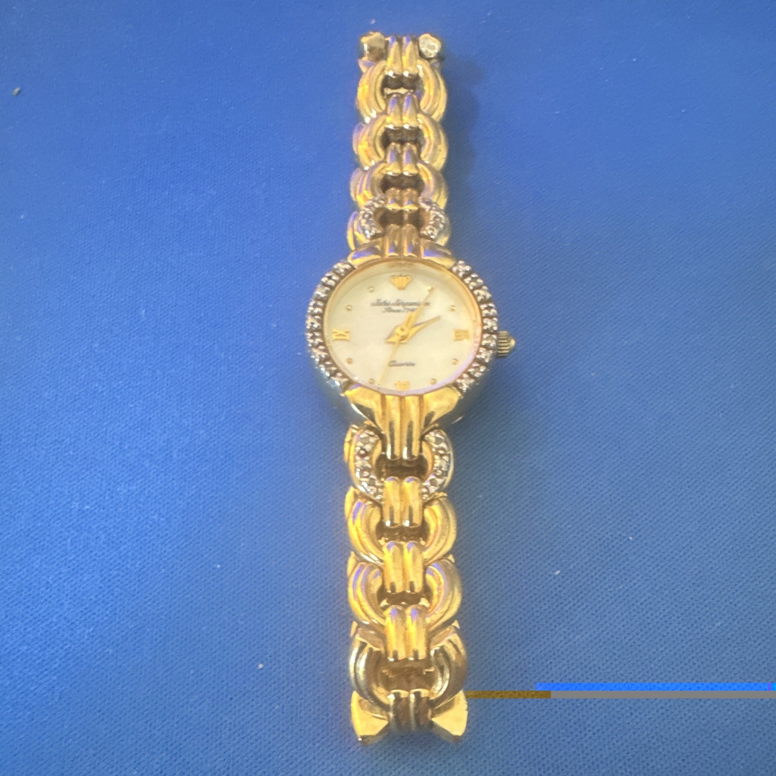 Jules Jurgensen Women’s Quartz Analog White Dial Roman Numerals Gold Bracelet