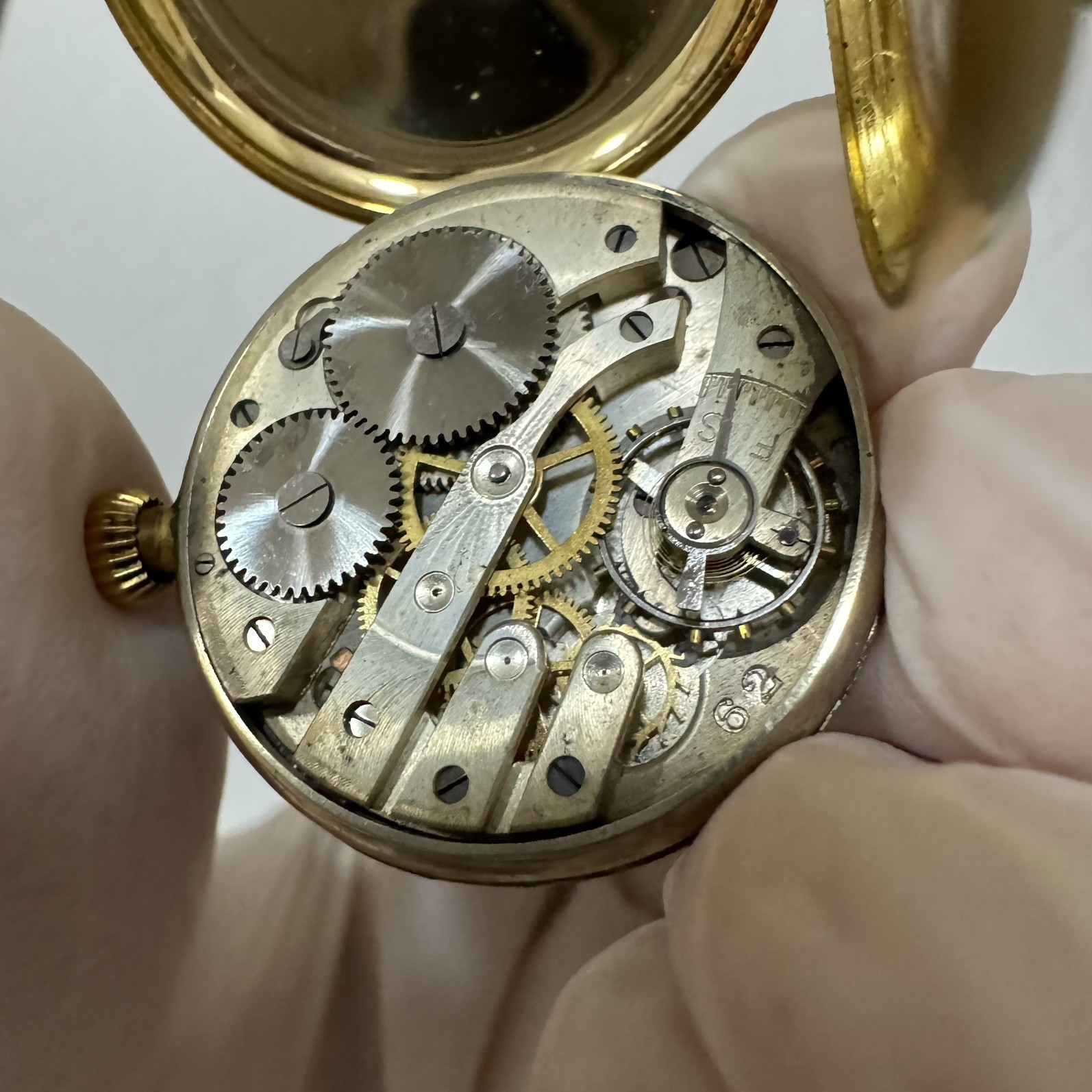 Antique Laurel (Seiko) ‘1913’ Manual Wind Wristwatch – 18K Yellow Gold