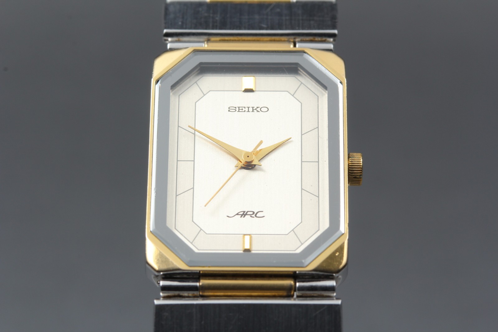 [N MINT] 1985 Seiko ARC 1221-5800 Tank 20mm Gold Two Tone Women’s Quartz Watch
