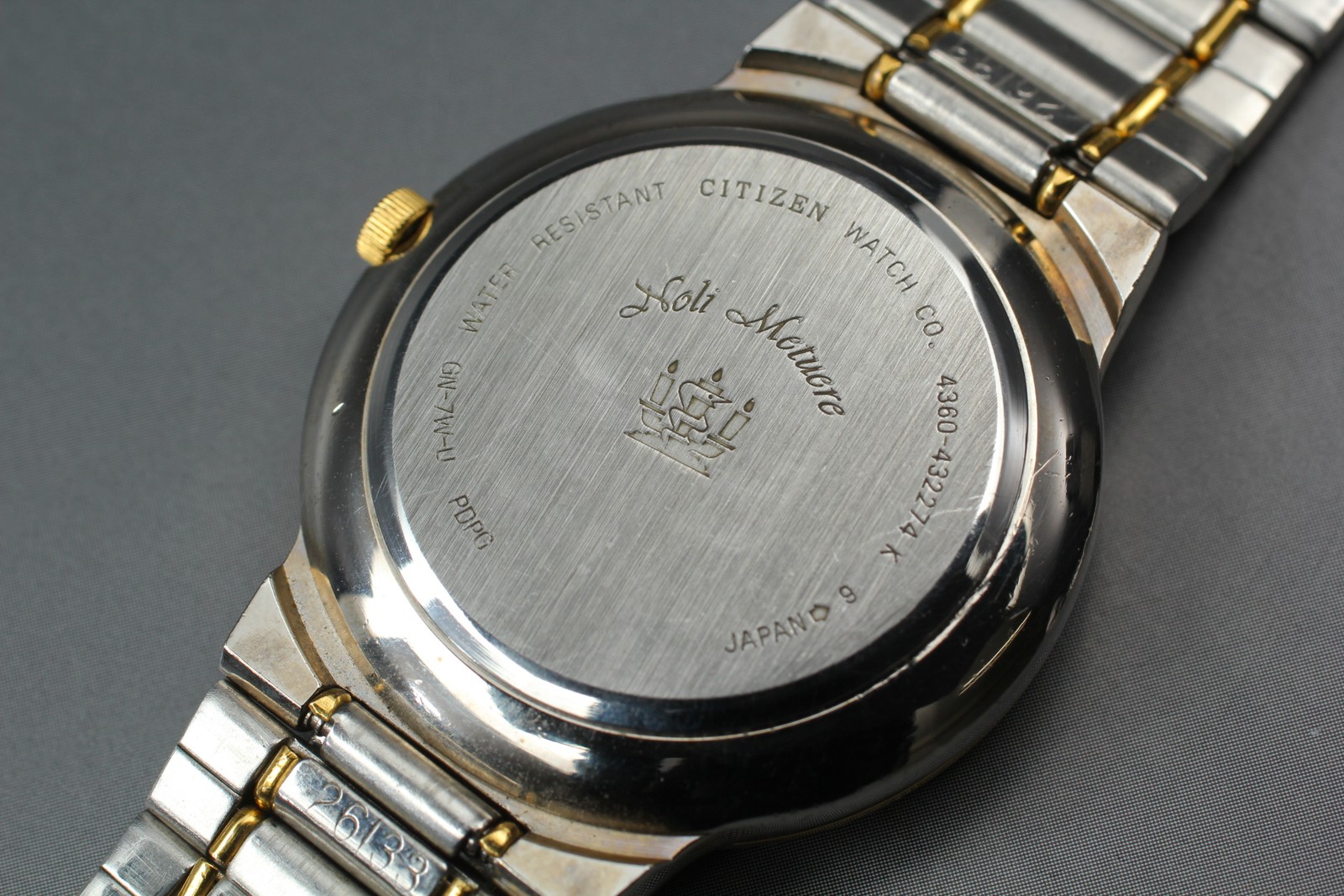 Vintage 80s Citizen Club La Mer 4360-432274 Moon Sign Textured Dial Qz Men Wacth