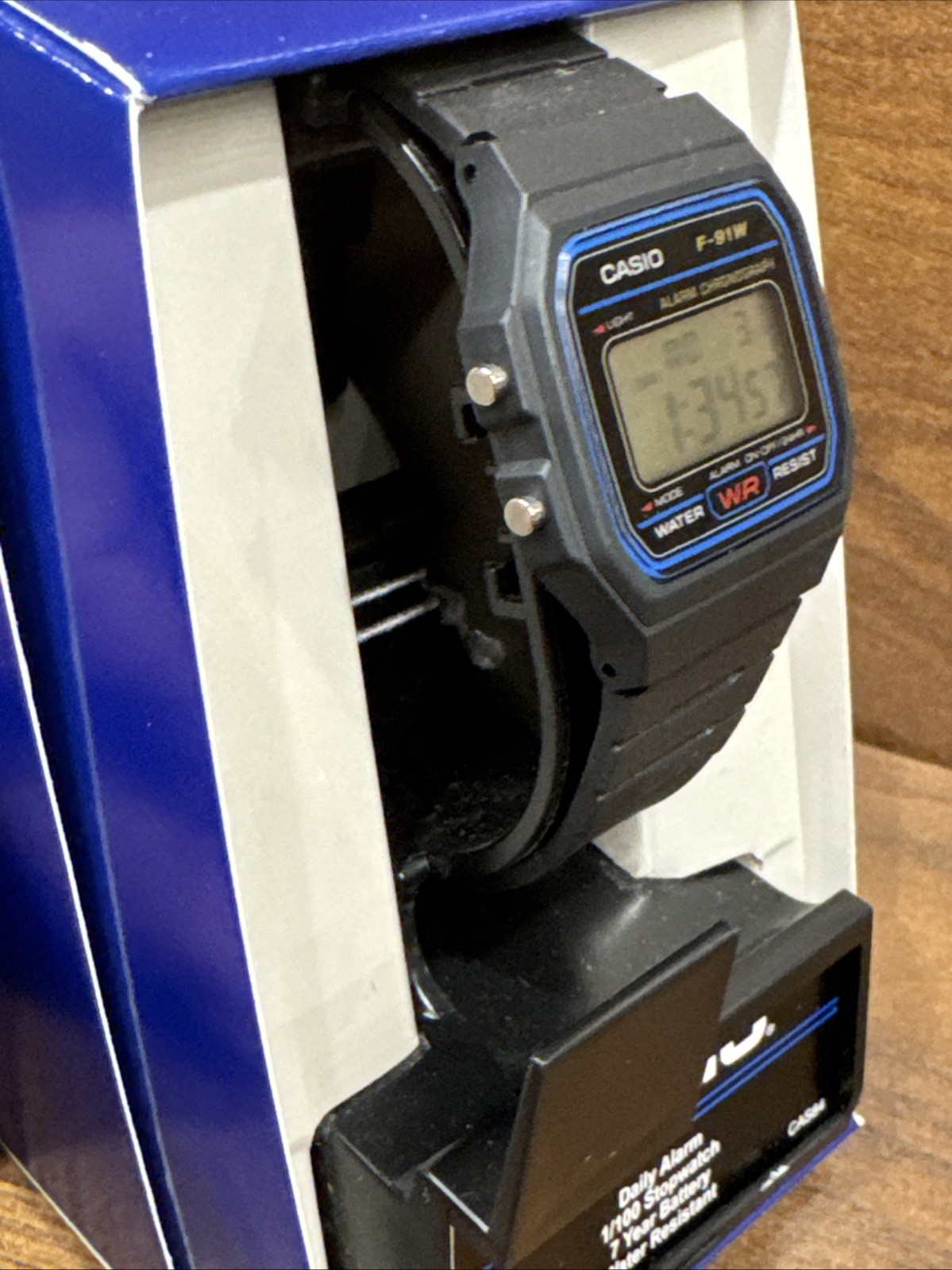 CASIO F91W-1 Digital Watch Black/Blue Resin Band Sports Watch Brand New