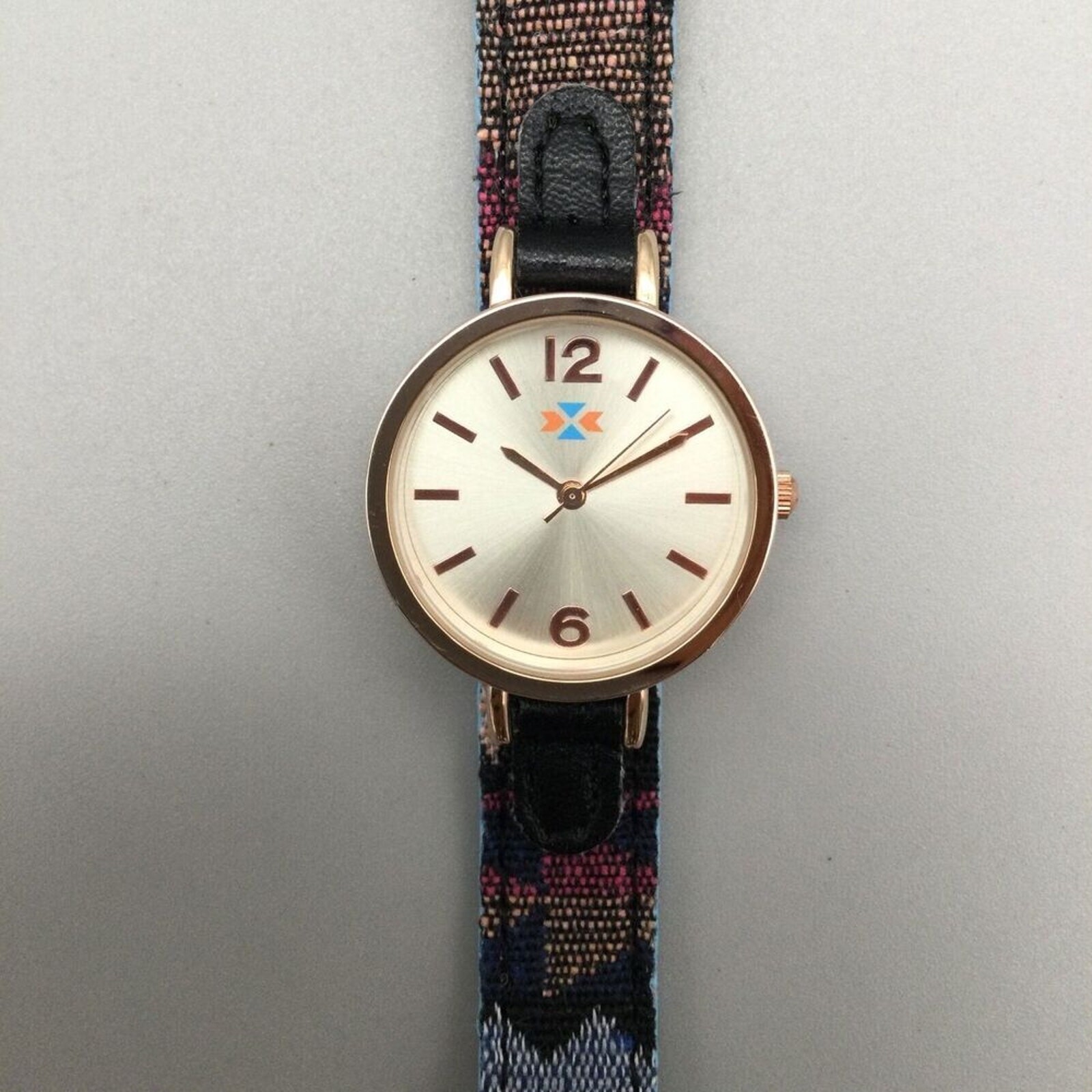 Canyon Sky Ladies Watch 28mm Gold Tone Multi Color Woven Band Southwest NWOT