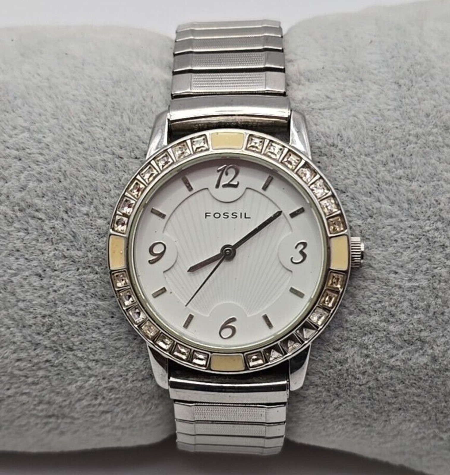 Fossil F2 Women’s Silver Tone Beige Enamel & Crystal Bezel Watch ES-1530