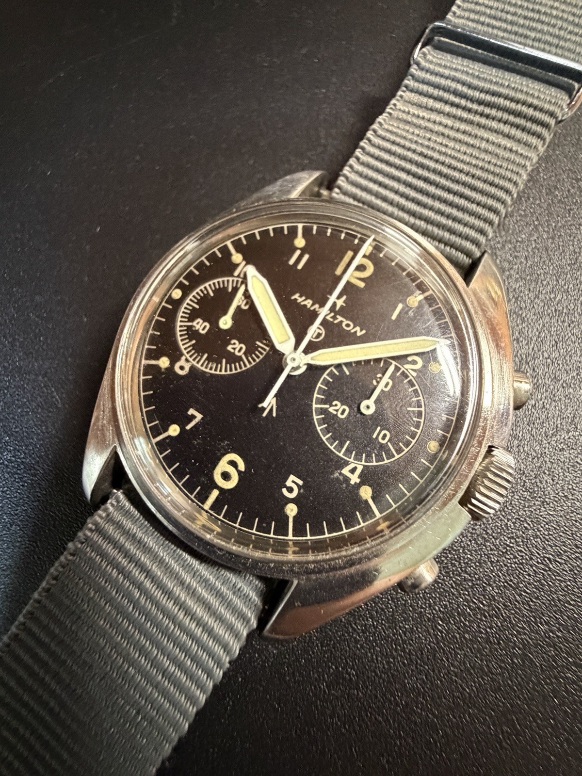 Hamilton Royal Navy Valjoux 7733 Broad Arrow Military Chronograph 0552/924-3306