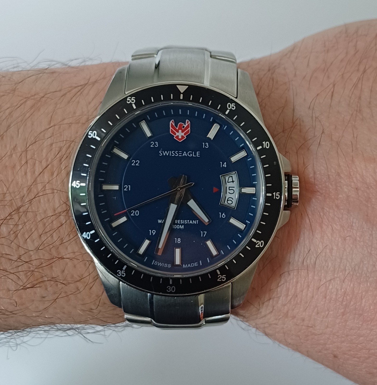 Swiss Eagle SE-9032-33 Sapphire Crystal Stainless Steel Mens Quartz Watch, 42 mm