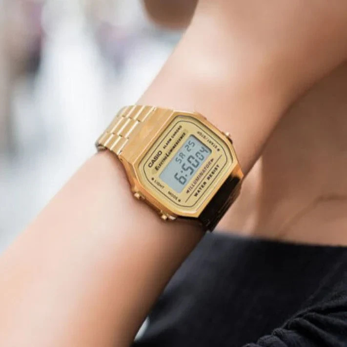 Casio A168WG-9WDF DISPLAY Unisex Watch Vintage Retro Gold Stainless Steel Band