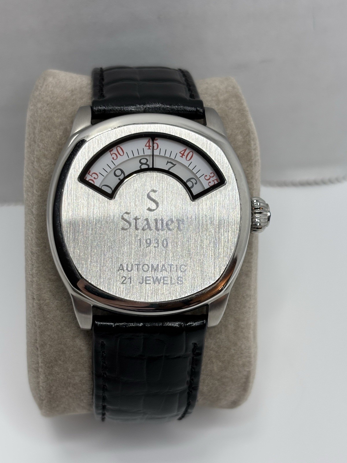 Stauer 1930 Dashtronic Men’s Watch Cotswold Genuine Leather Band Black Works