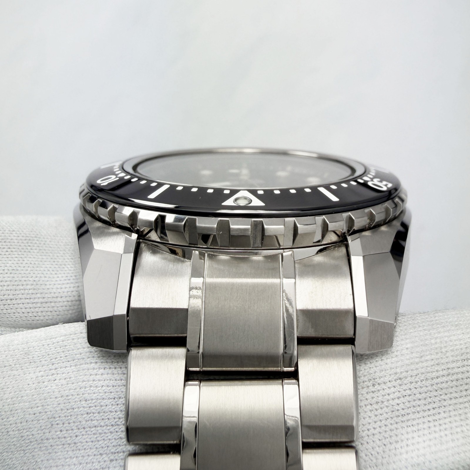 Grand Seiko Hi-Beat SBGH255 46MM Black Titanium Box Paper