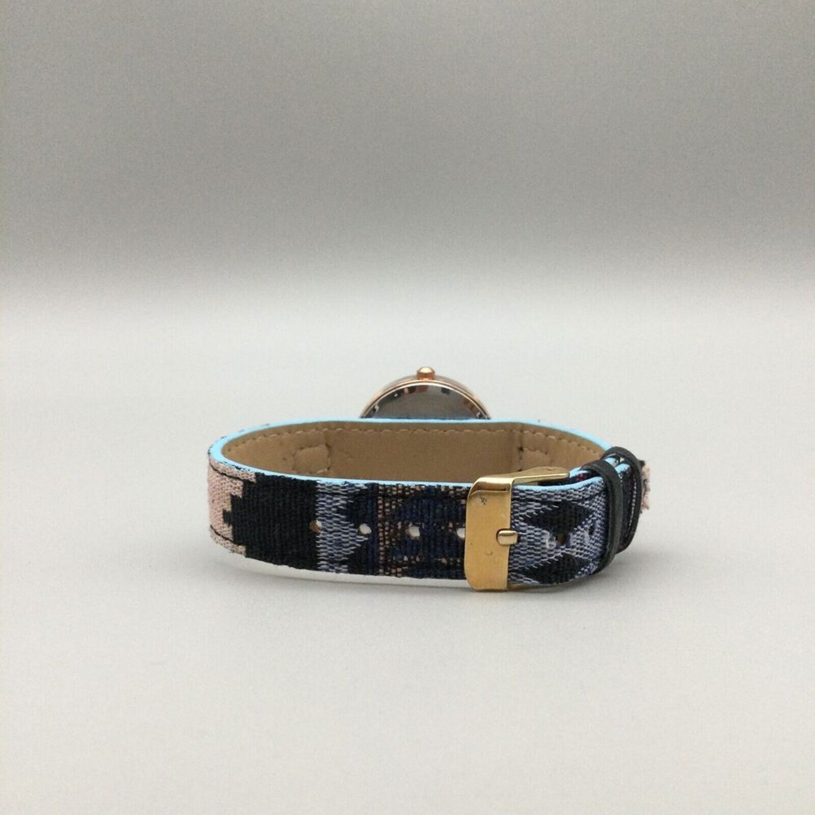 Canyon Sky Ladies Watch 28mm Gold Tone Multi Color Woven Band Southwest NWOT