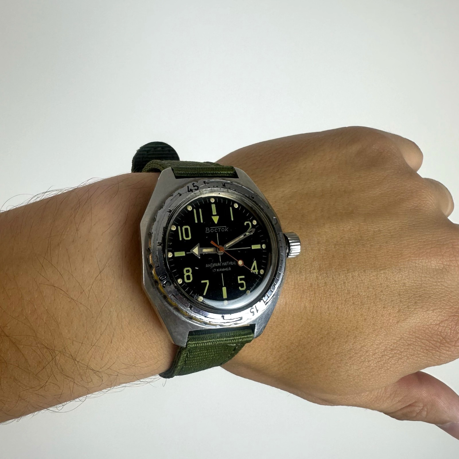 Wristwatch Vostok Wostok Antimagnetic Amphibian USSR Soviet watch working NATO