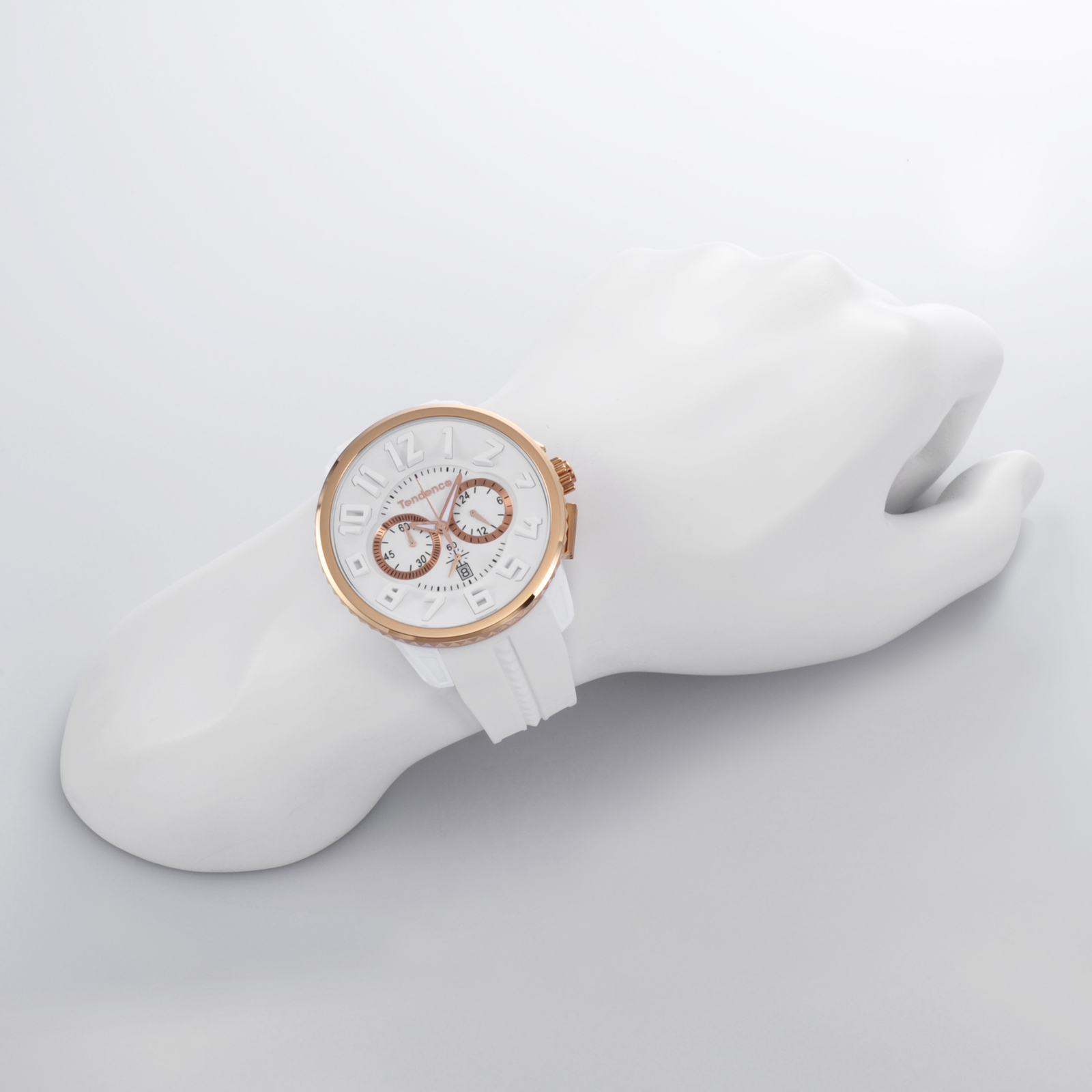 TENDENCE GULLIVER ROUND CHRONO Men’s Women’s White Quartz Ref. TG046014 Watch