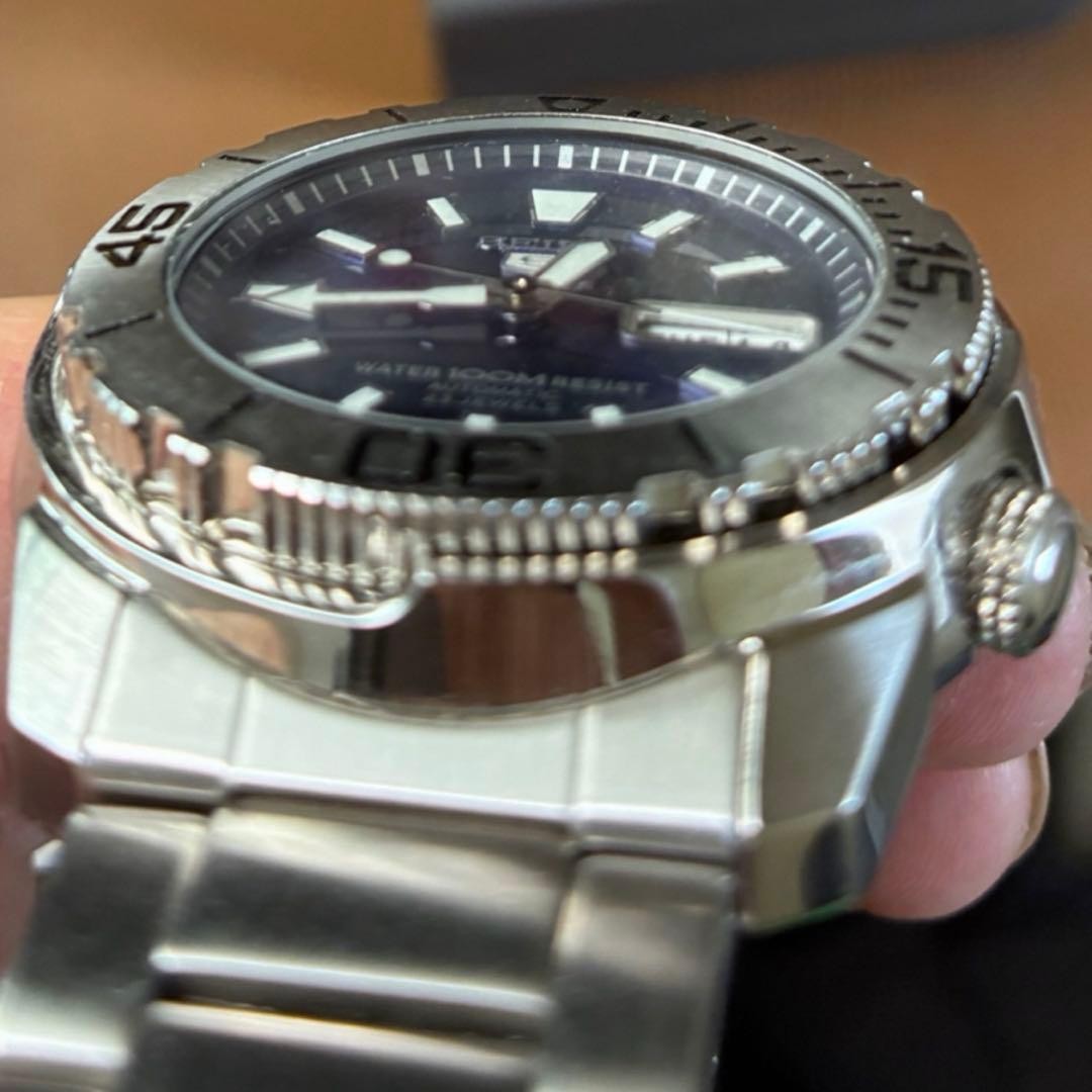 Dead Level Tuna Can SEIKO 5 Sports Automatic Diver 23 Jewels SNZE93k1