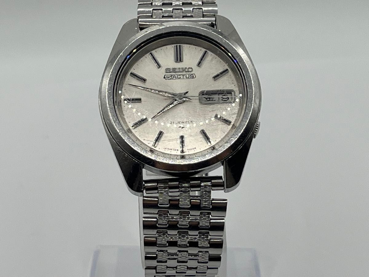 SEIKO 5 ACTUS 7019 7040 21 Jewels Automatic Wristwatch