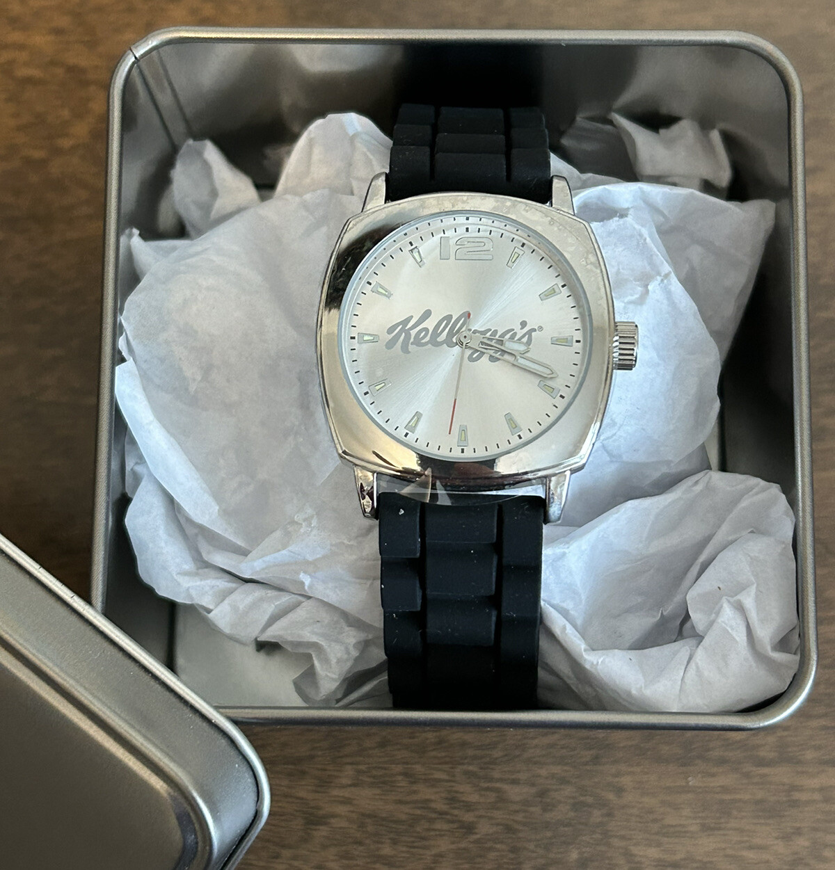 KELLOGG’S REMIX BY FOSSIL WATCH RUBBERY BAND 30 METERS/100 FEET METAL BOX ~ NEW