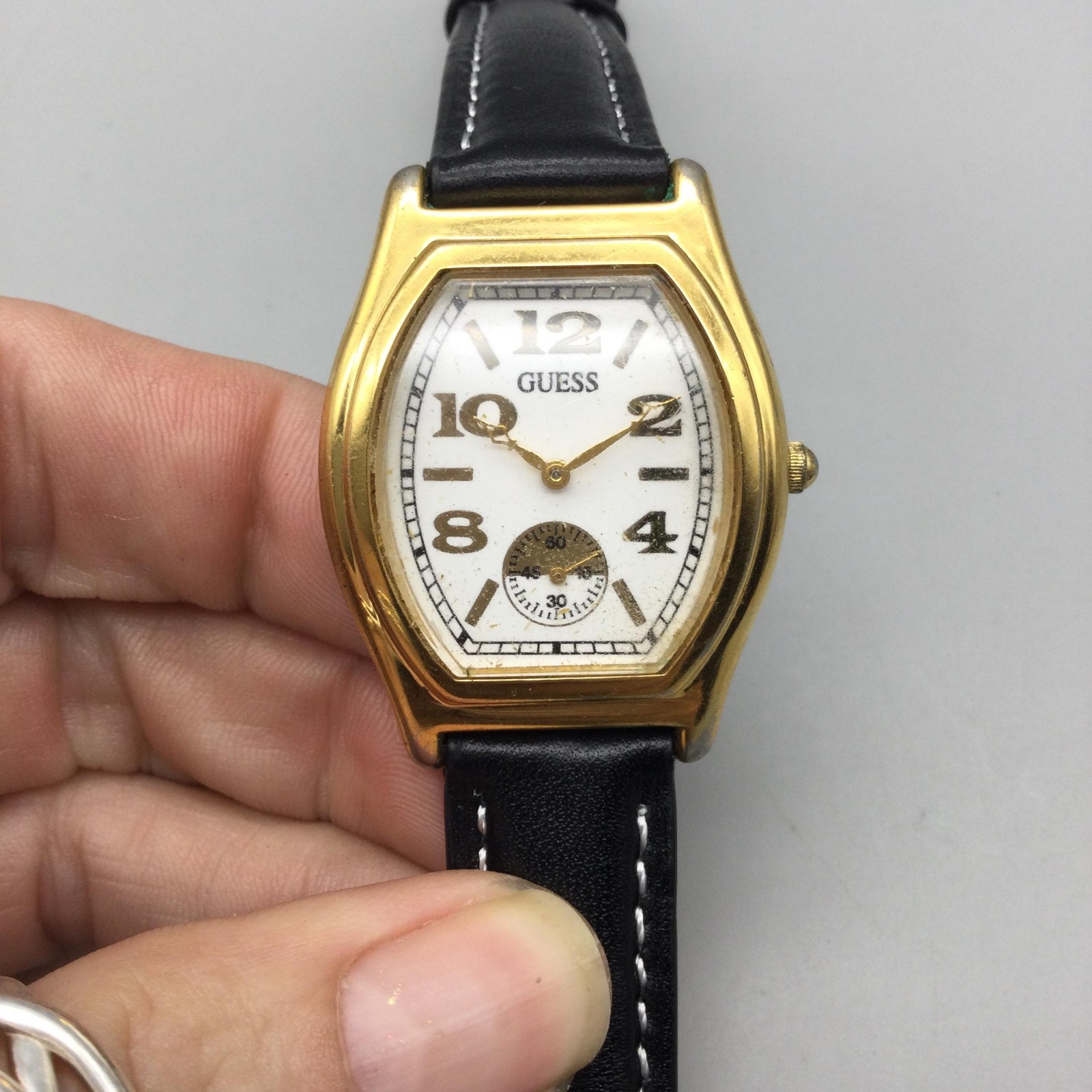 Vintage Guess Womens Watch 31mm Gold Tone Small Seconds Leather New Battery