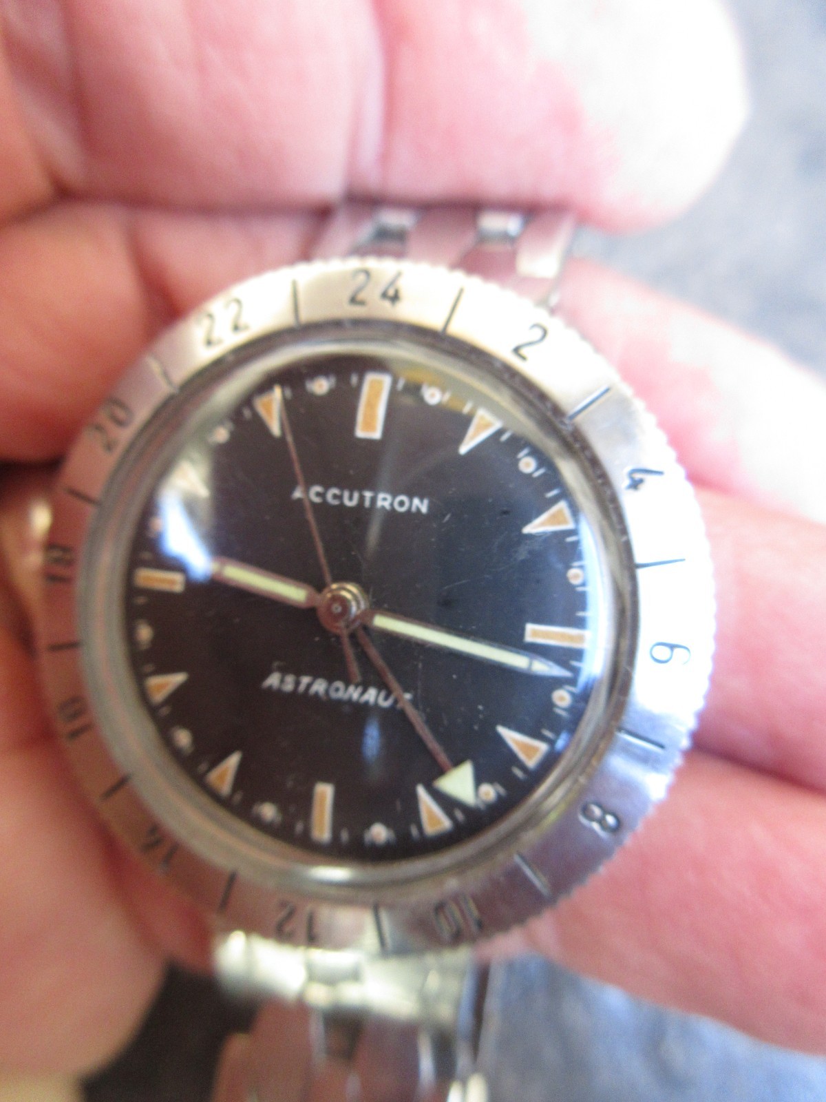 1963 VTG BULOVA ACCUTRON – ASTRONAUT 214 Tuning Fork GMT Wristwatch WORKING!