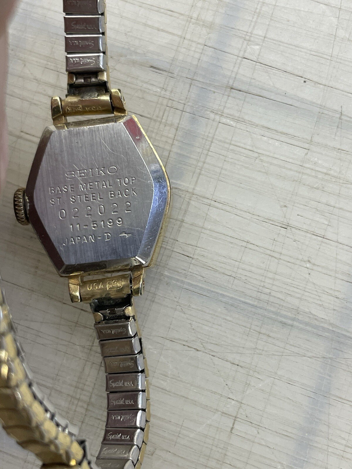 1970 SEIKO Vintage Womens Mechanical Watch 11-5199 Hexagonal GOLD Toned RUNS!