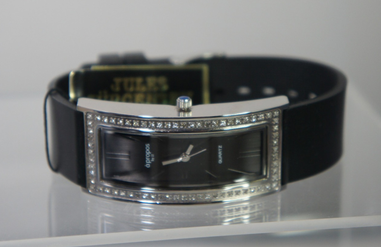 Jules Jurgensen A011B SilverTone Black Dial Crystal Bezel Strap Buckle Watch NIB
